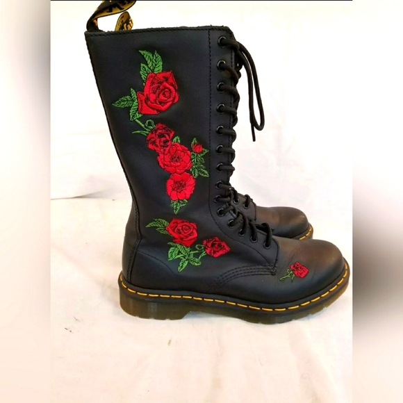 NEW Dr. Martens 1914 Vonda Designer Leather Tall Casual Boot Womens Size 5 - Picture 2 of 8